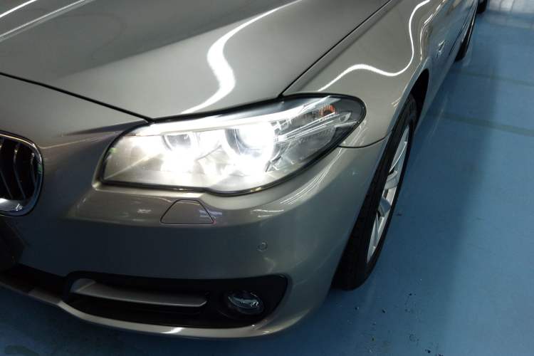 Used BMW 5 Series 2014 520Li Elegant Model
