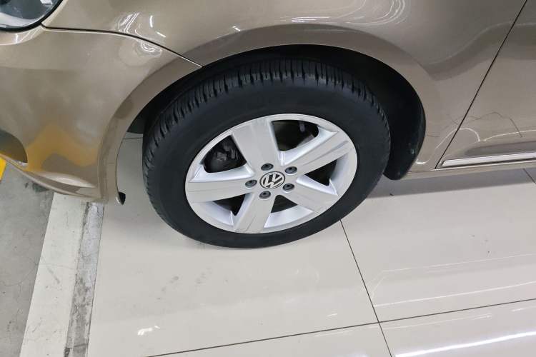 Used Volkswagen Touran 2015 1.4T DSG Comfort Edition 5 Seats
