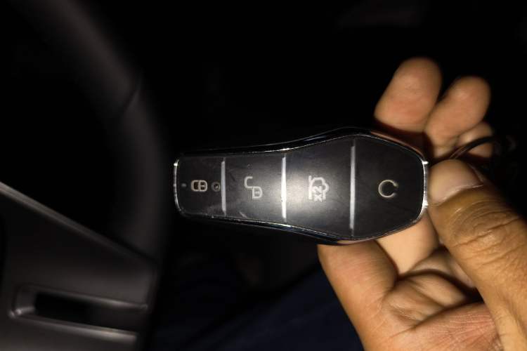 Used BYD Qin PLUS 2025 DM-i Smart Drive 55KM Leading Model
