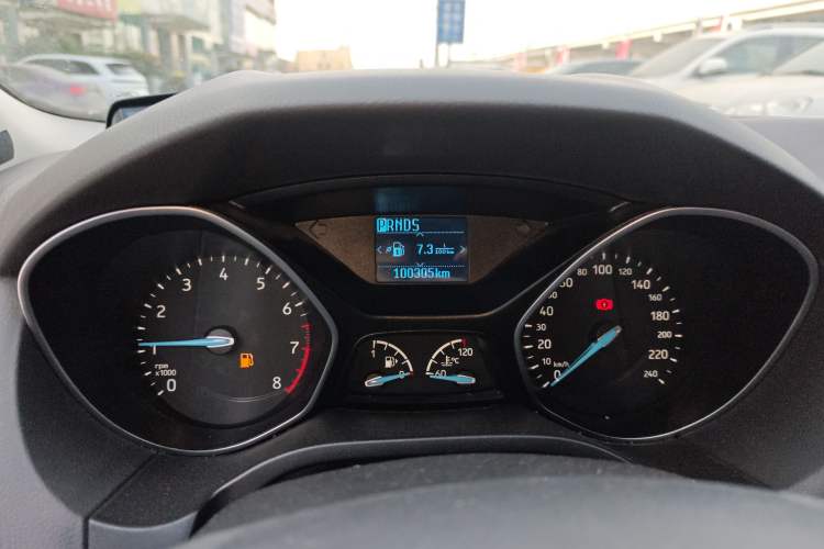 Used Ford Focus 2015 Sedan 1.6L Automatic Trend Model
