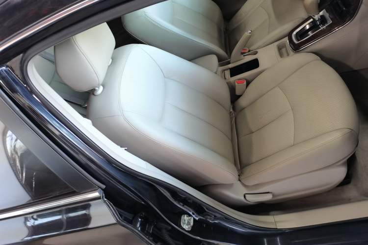 Used Nissan Sylphy 2012 1.6 XL CVT Luxury Edition
