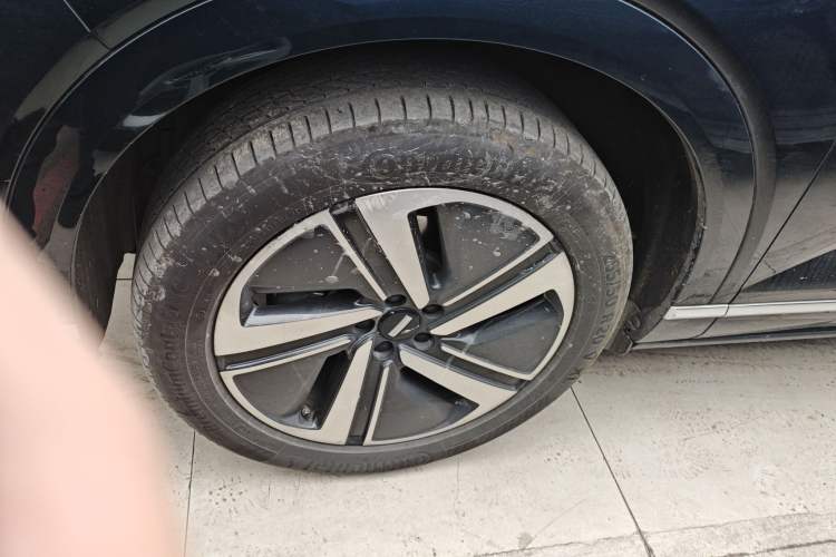 Used Wey Lanshan 2025 Four-Wheel Drive Max
