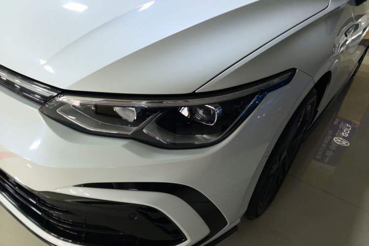 Used Volkswagen Golf 2023 Facelift 280TSI DSG R-Line Lite