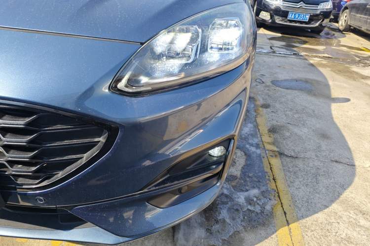 Used Ford Escape 2020 EcoBoost 245 Four-Wheel Drive ST-LINE Deluxe Edition