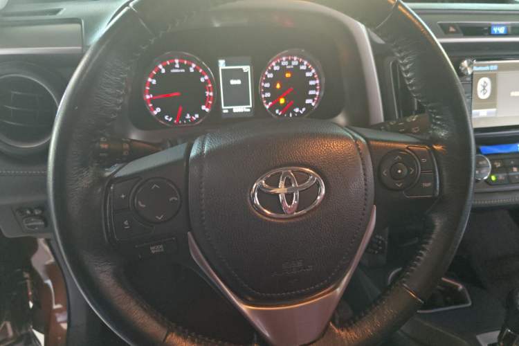 Used Toyota RAV4 2016 2.5L Automatic 4x4 Elite Edition
