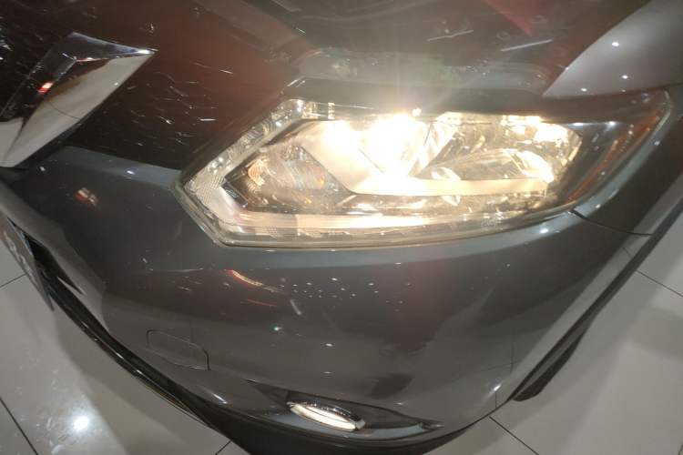 Used Nissan X-Trail 2014 2.0L CVT Comfort Edition 2WD
