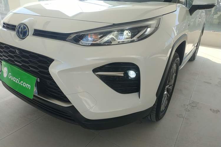 Used Toyota Wildlander 2023 Dual-Motor 2.5L E-CVT Two-Wheel Drive Luxury PLUS Edition