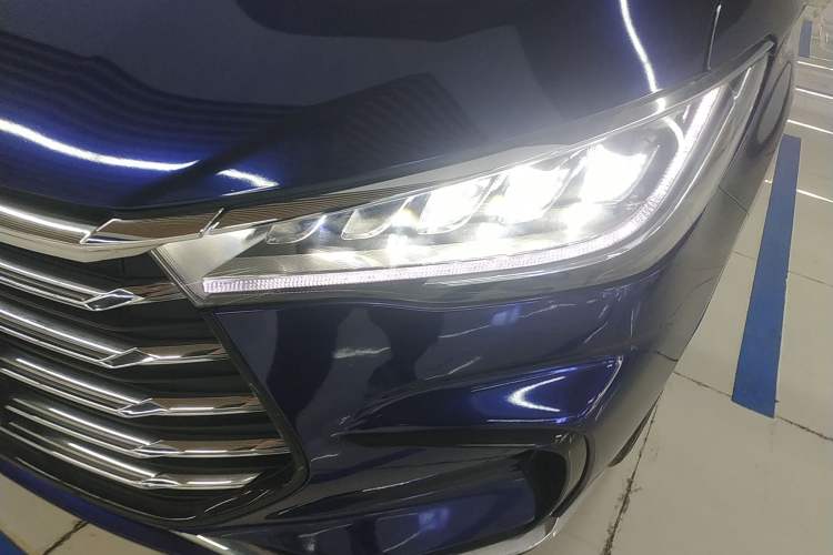 Used BYD Song MAX New Energy 2022 DM-i 105KM Executive Edition