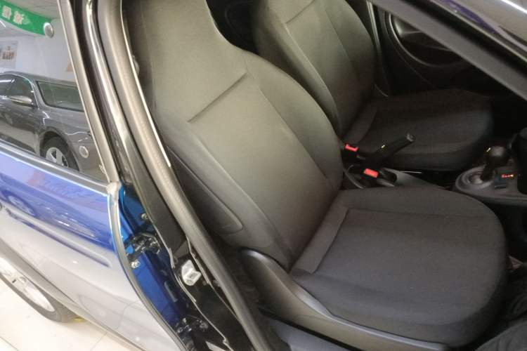 Used  forfour 2018 1.0L 52 kW Dynamic Edition