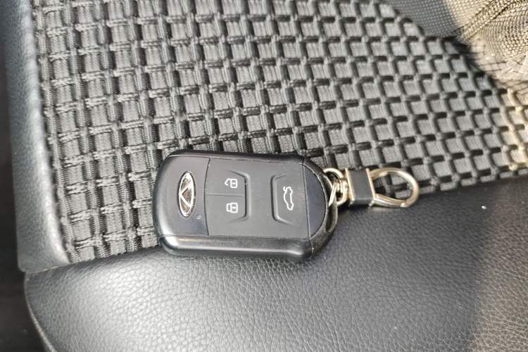 Used Chery Arrizo 7 2016 1.5T Manual ZhiShang Edition
