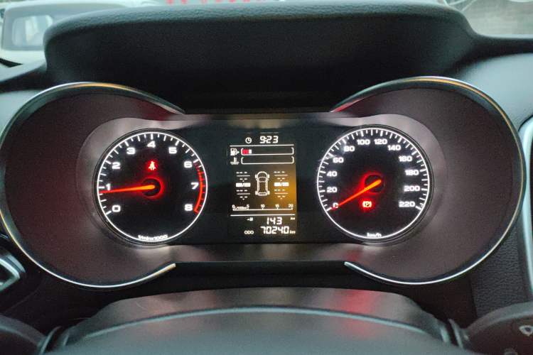 Used JETOUR X70M 2021 1.5T Manual Urban Partner 7-Seater
