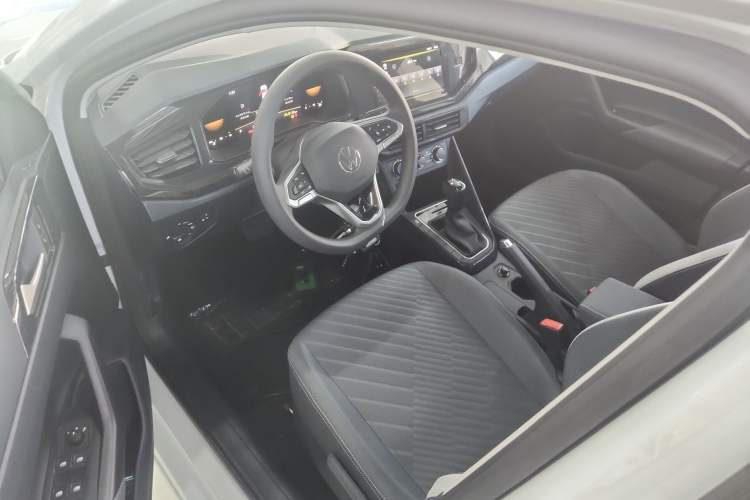 Used Volkswagen Lavida 2023 New Rui 1.5L Automatic New Yi Edition