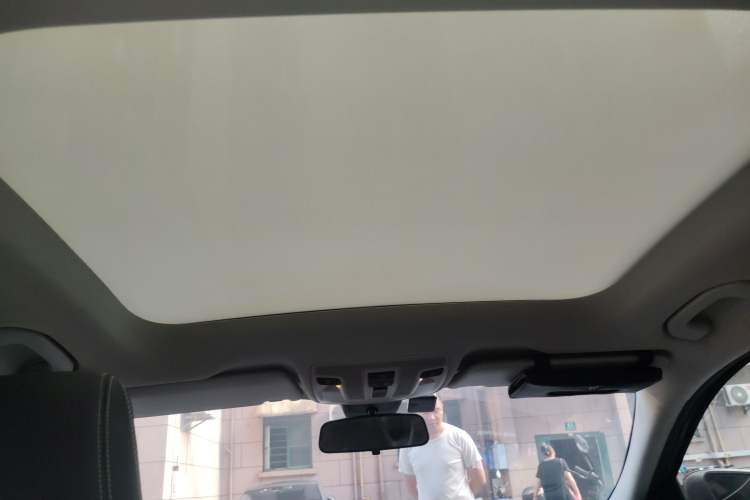 Used Mercedes-Benz GLA 2015 GLA 200 Fashion Model
