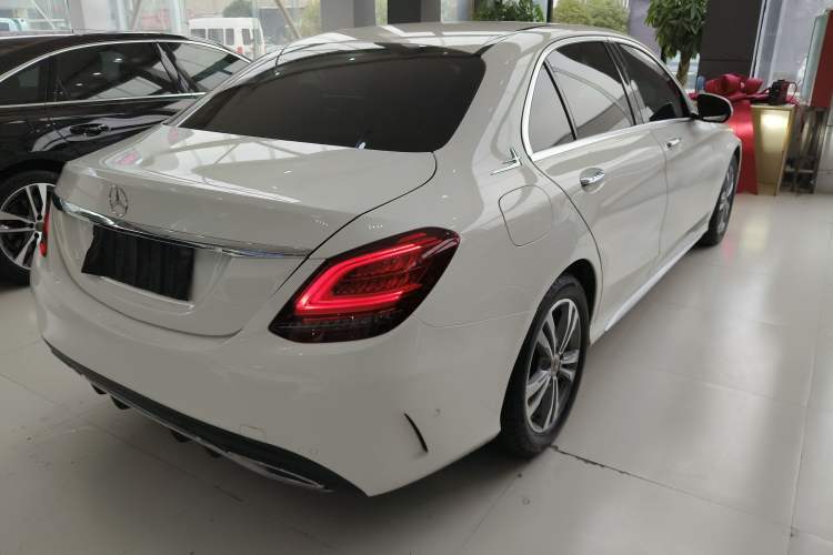 Used Mercedes-Benz C-Class 2020 Restyled C 200 L Fashion Edition Sport Version
