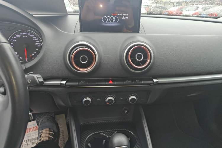 Used Audi A3 2016 Limousine 35 TFSI Ambition Edition