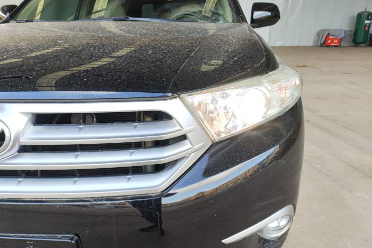 Used Toyota Highlander 2012 2.7L Two-Wheel Drive 7-Seater Elite Edition
