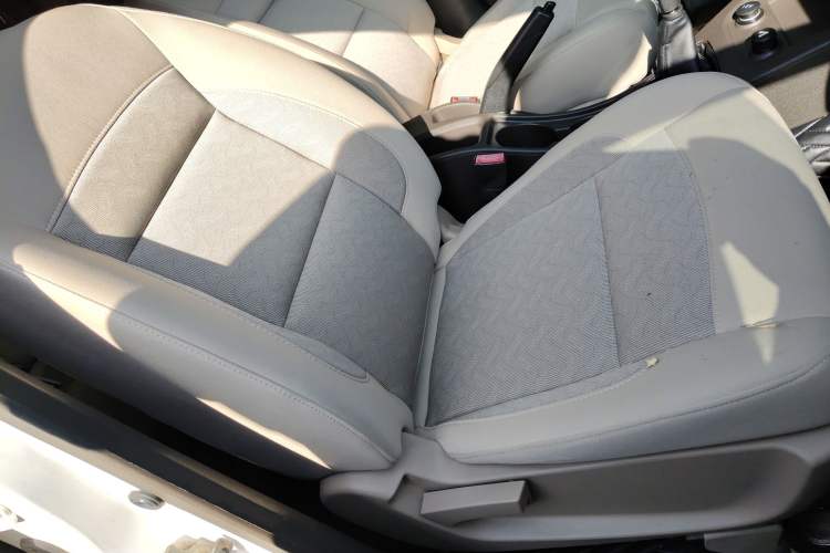 Used Wuling Hongguang 2016 1.5L Restyled S Comfort Version
