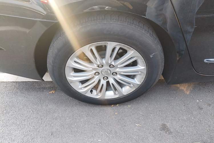 Used Buick LaCrosse 2016 20T Luxury Model
