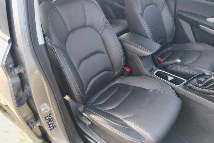 Used Baojun 530 2020 1.5T CVT Luxury Connected Version 7 Seats
