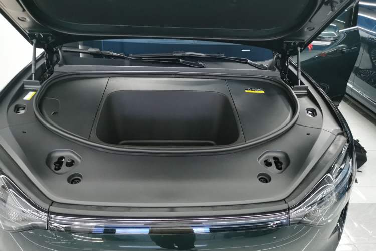 Used Hima AITO M9 2025 All-Electric Ultra Version 100 kWh 5-Seater Model
