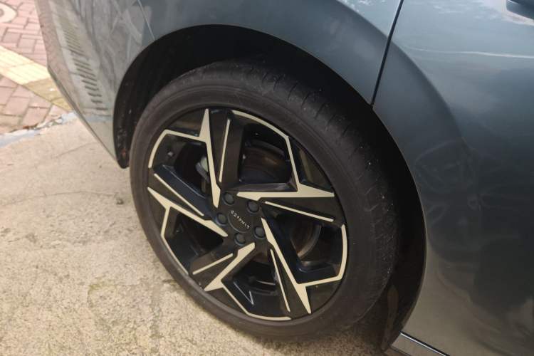 Used Lynk & Co 07 2024 EM-P 126 Long-Range Ultra
