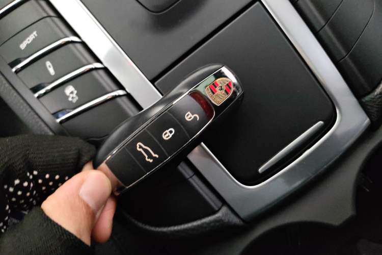 Used Porsche Macan 2017 Macan 2.0T
