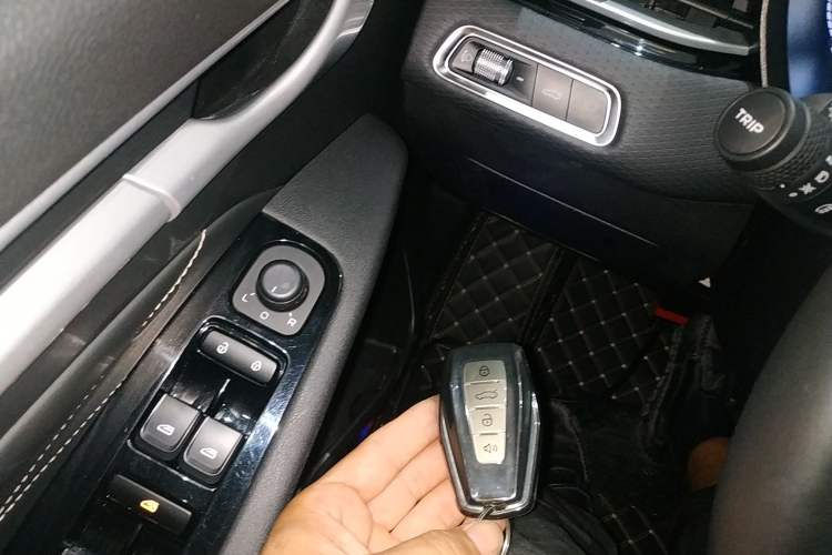 Used Geely Auto Emgrand 2023 4th Generation Champion Edition 1.5L CVT Prestige Model
