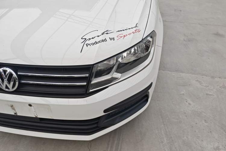 Used Volkswagen Santana 2016 1.6L Manual Fashion Edition