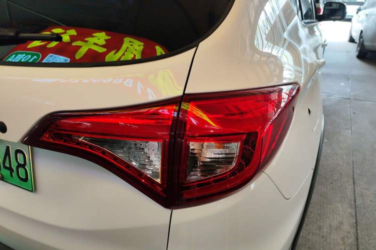 Used BYD Song New Energy 2017 Song DM 1.5TID All-Wheel Drive Prestige Model
