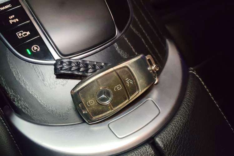 Used Mercedes-Benz C-Class 2021 C 200 L Fashion Edition Sport Version
