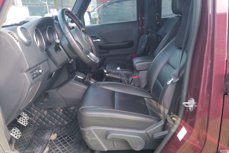 Used Beijing Auto BJ40 2016 40L 2.3T Manual All-Wheel Drive Prestige Edition
