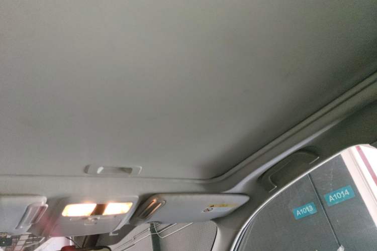 Used Subaru Forester 2016 2.0i Fashion Navigation Edition
