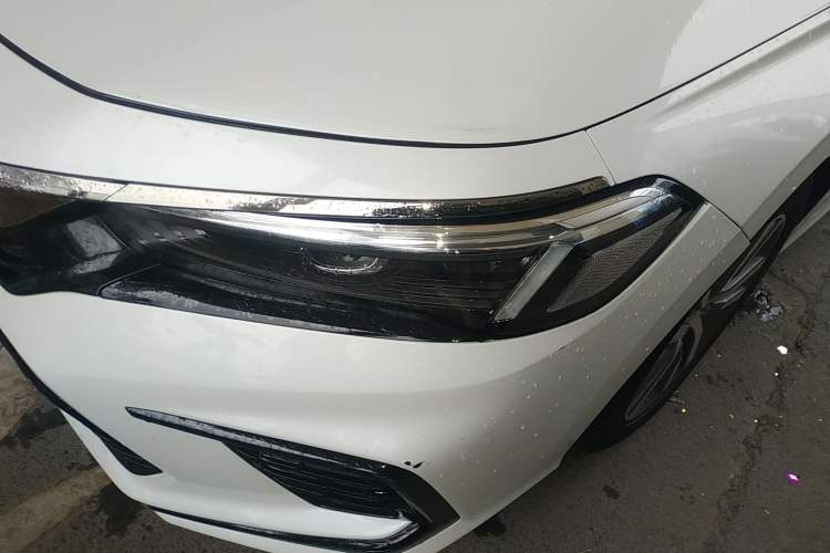 Used Honda Civic 2023 240TURBO CVT Dynamic · Center Stage Special Edition
