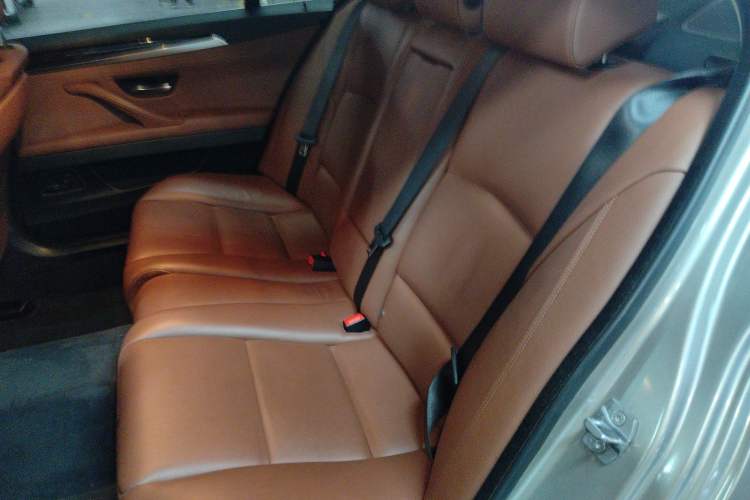 Used BMW 5 Series 2014 525Li Leading Model