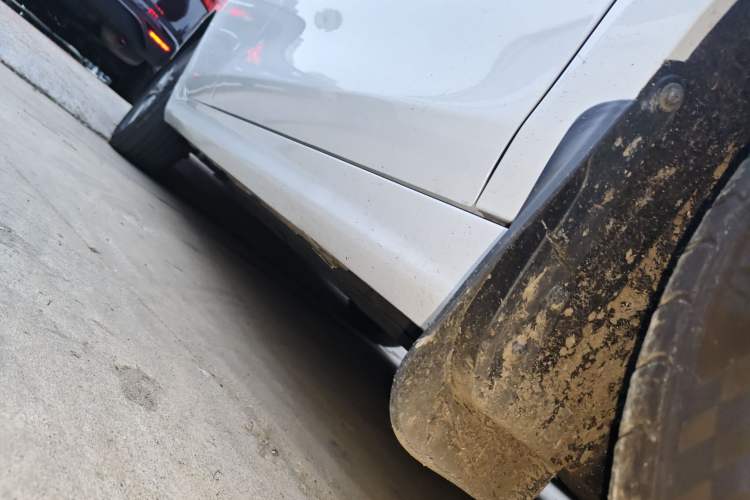 Used BYD Qin PLUS 2021 EV 400KM Luxury Model
