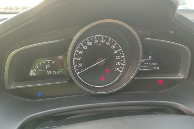 Used Mazda Mazda 3 Axela 2017 Sedan 1.5L Automatic Comfort Model Emission Standard China V
