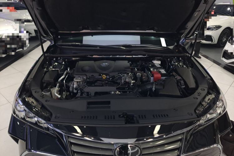 Used Toyota Avalon 2019 2.5L Touring Premium Version China VI Standard
