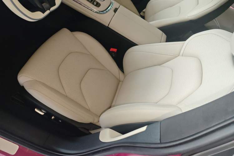 Used  SU7 2024 Four-Wheel Drive Ultra-Long Range Advanced Intelligent Driving Max Edition
