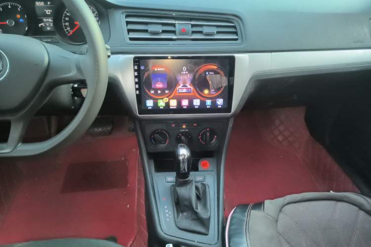 Used Volkswagen Lavida 2019 Lavida Start 1.5L Automatic Trendy Version China VI Standard
