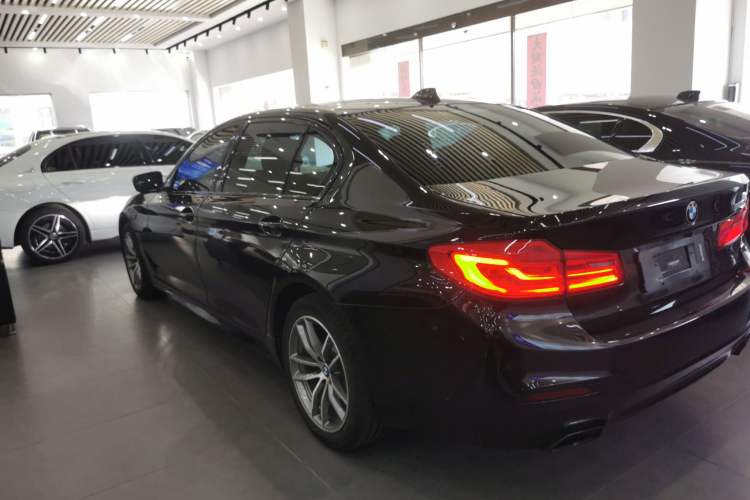 Used BMW 5 Series 2019 Restyled 525Li M Sport Package

