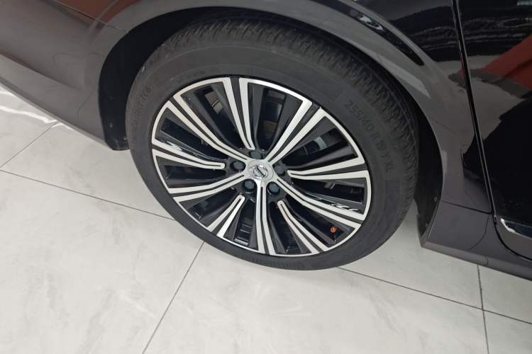 Used Volvo S90 2022 B5 Zhiyuan Luxury Edition
