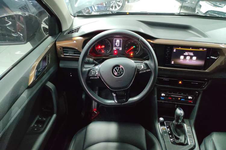 Used Volkswagen Tharu 2021 280TSI Two-Wheel Drive Comfort Edition
