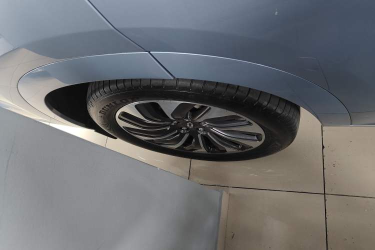 Used Hima AITO M7 2024 1.5T Intelligent Driving 4WD Max Edition 5 Seats