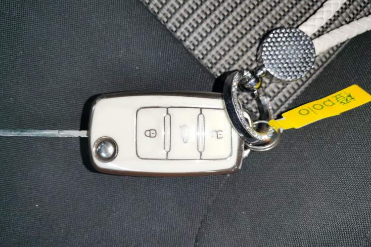 Used Volkswagen Polo 2016 1.4L Cross Polo Automatic
