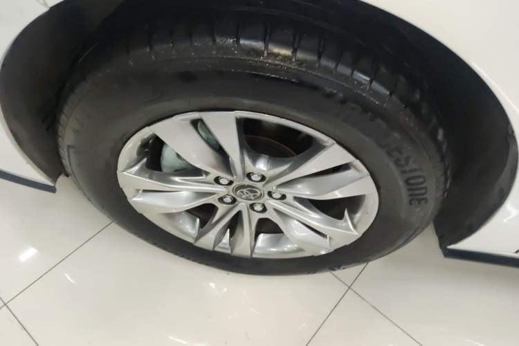 Used Toyota Sienna 2024 2.5L Hybrid Four-Wheel Drive Prestige Edition