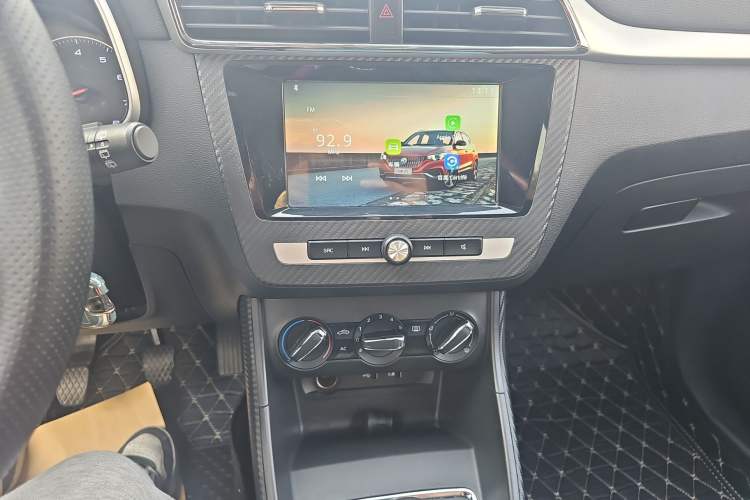 Used MG ZS 2020 Global Bestseller with 1.5L Engine Manual Transmission and a Massive 65-Inch Panoramic Sunroof Version
