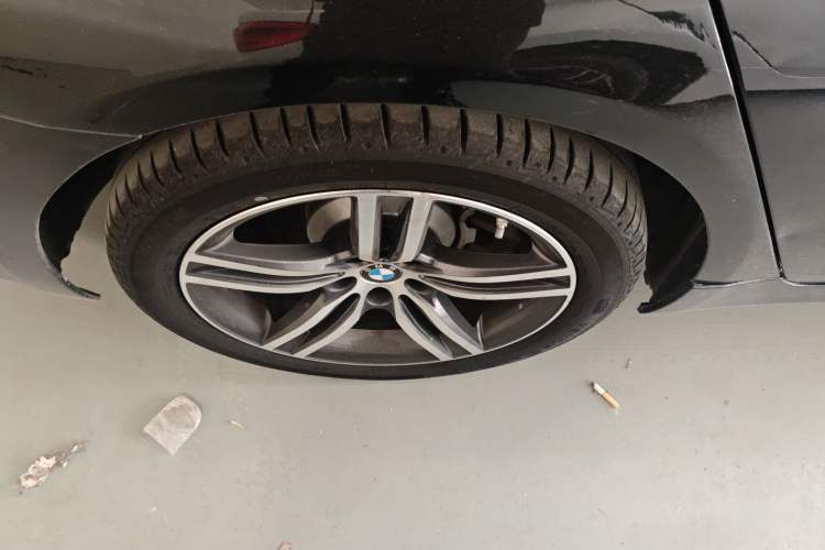 Used BMW 5 Series 2022 Second Facelift 530Li Leading Edition Luxury Package
