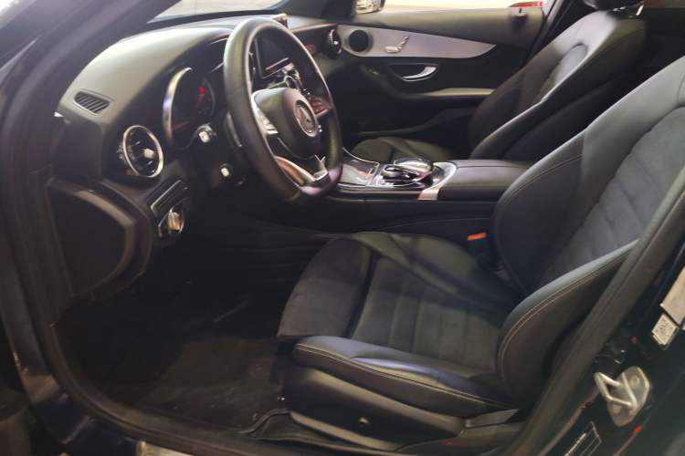 Used Mercedes-Benz C-Class 2017 Restyled C 200 Sport Edition
