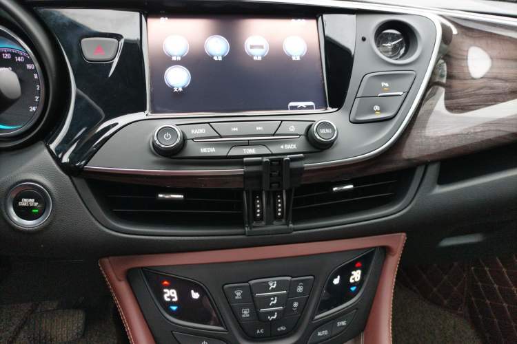 Used Buick Envision 2017 20T Two-Wheel Drive Elite Version