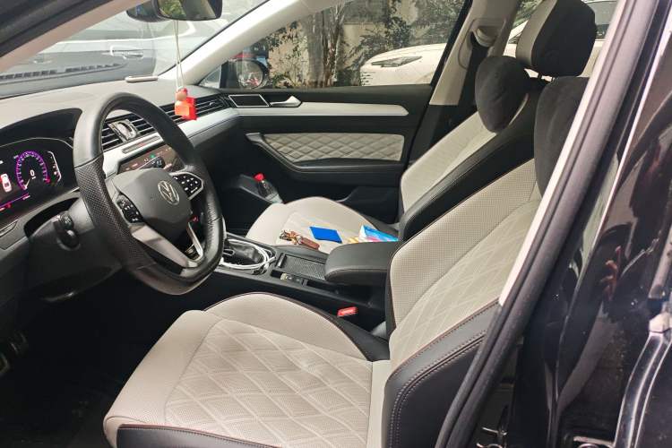 Used Volkswagen Magotan 2023 2 Million Units Commemorative Edition 330TSI DSG Luxury Version